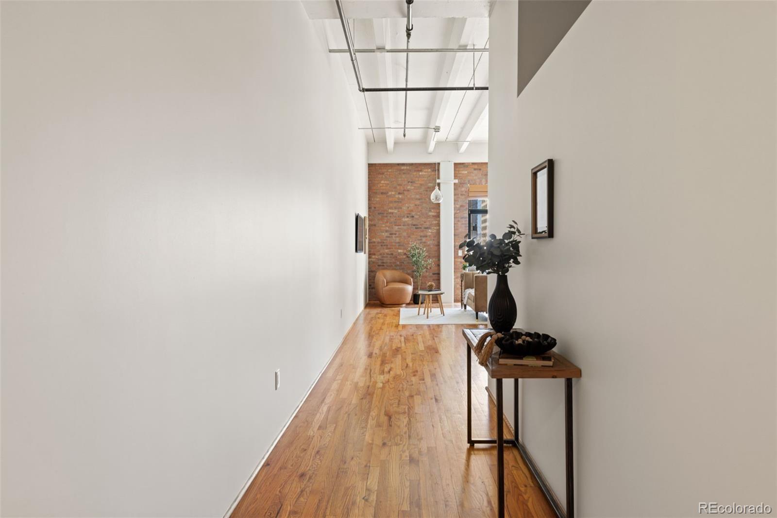 1800 Lawrence Street Unit: 408