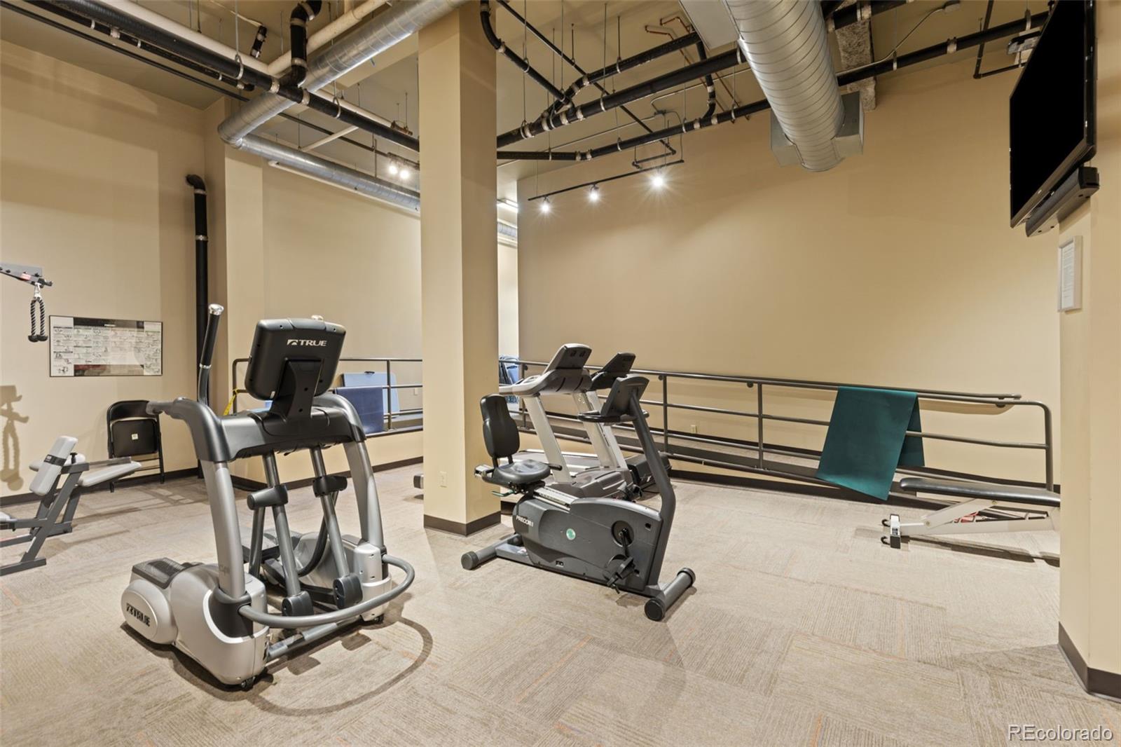 1800 Lawrence Street Unit: 408