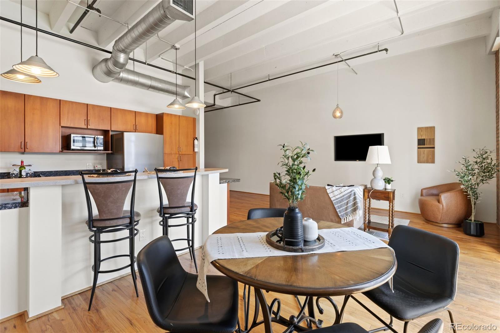 1800 Lawrence Street Unit: 408