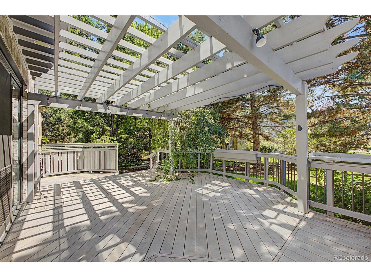 5238 E Nichols Dr