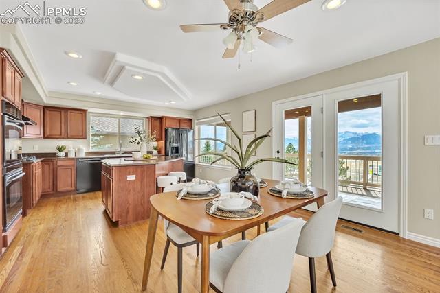 13884 Windy Oaks Road