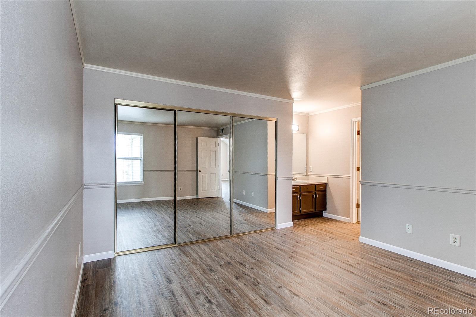 6776 S Ivy Street Unit: C2
