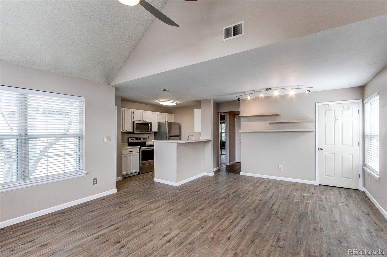 6776 S Ivy Street Unit: C2
