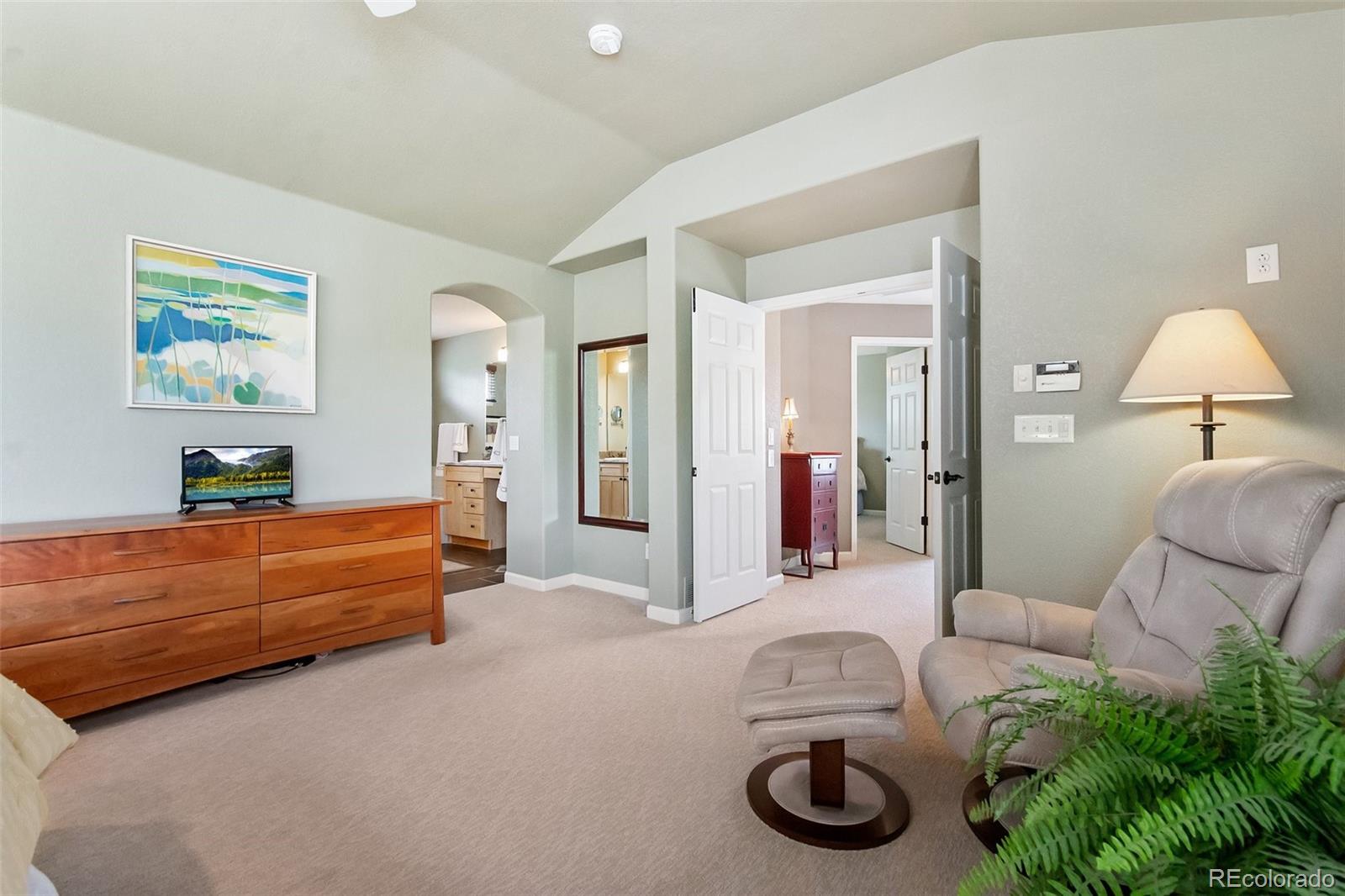 2562 S Troy Court