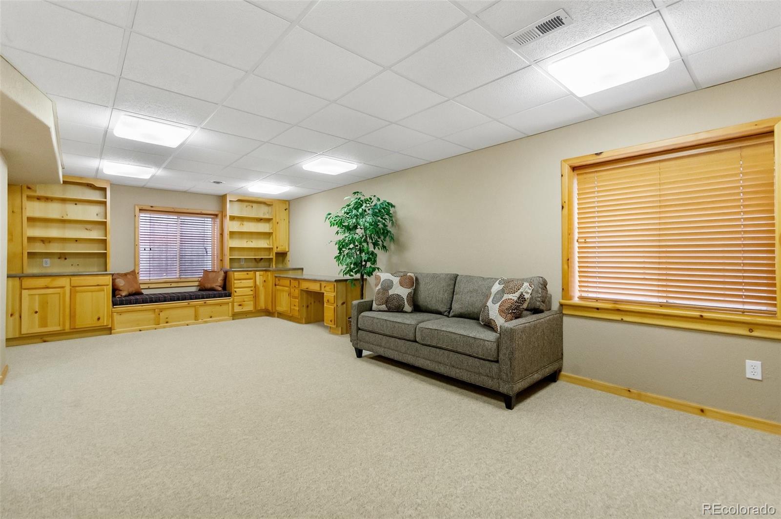 2562 S Troy Court