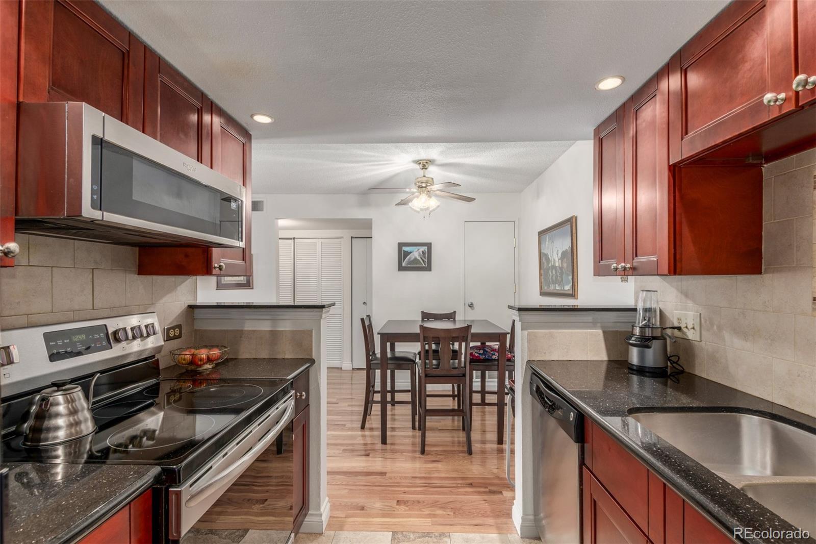 8335 Fairmount Drive Unit: 9-104