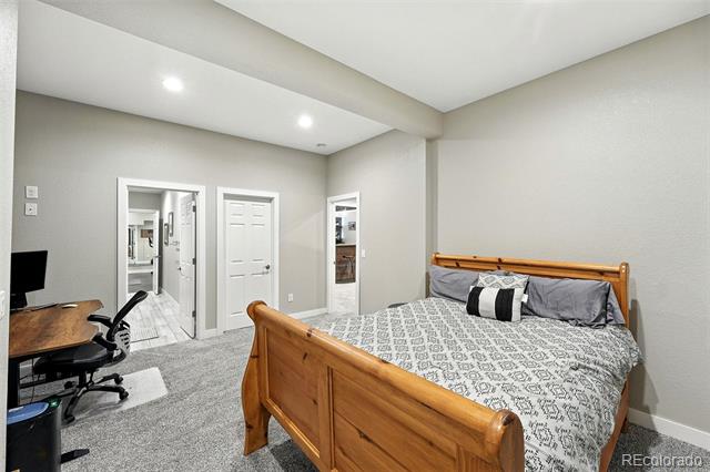 18541 W 93rd Place