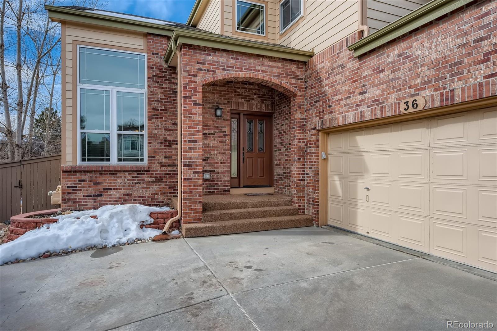 36 Estack Place