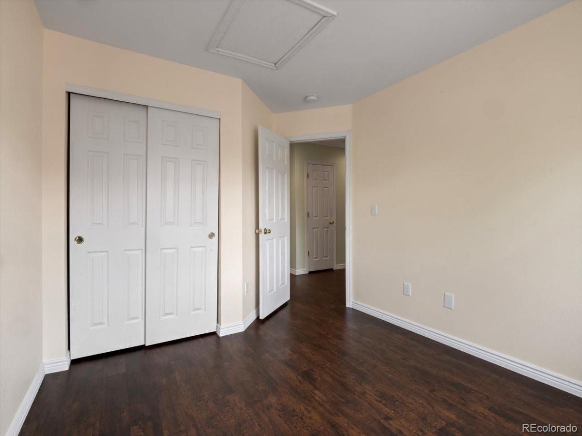 4276 S Eldridge Street Unit: 202