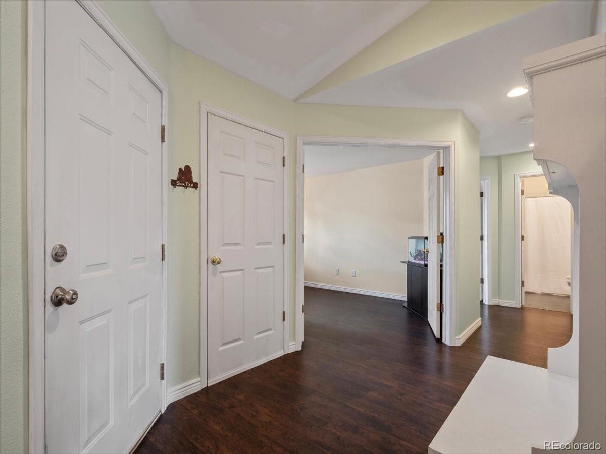 4276 S Eldridge Street Unit: 202