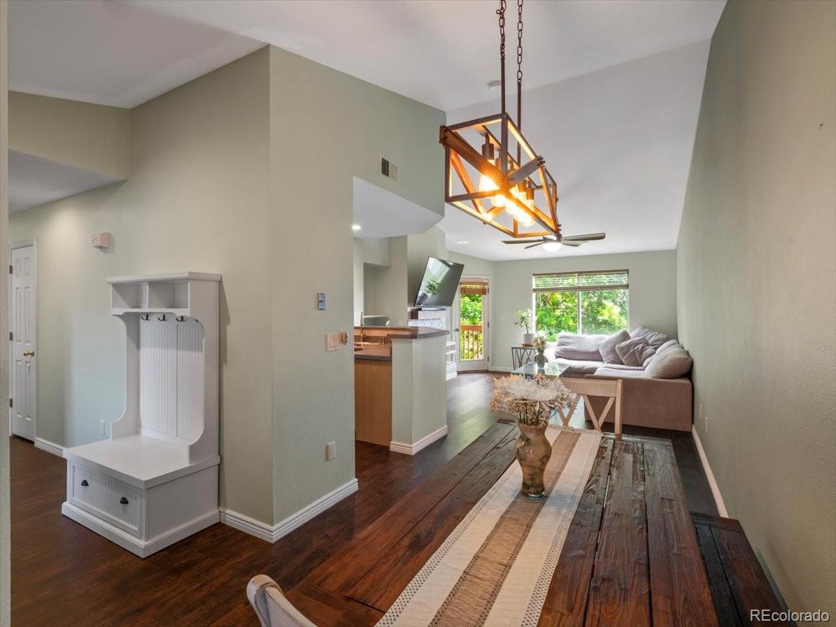 4276 S Eldridge Street Unit: 202