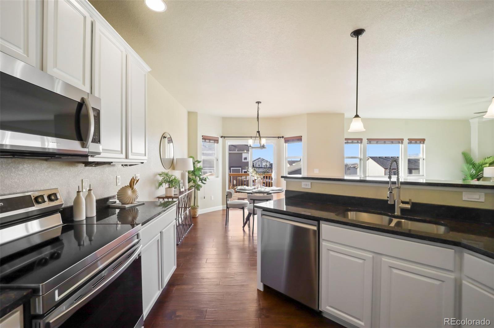 7555 Shallow Brooke Place