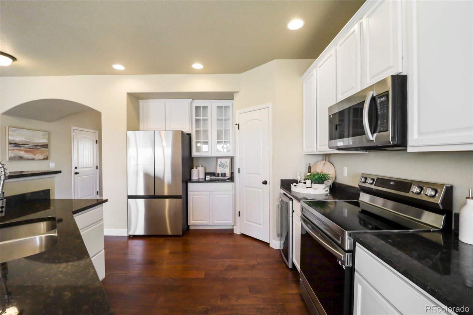 7555 Shallow Brooke Place