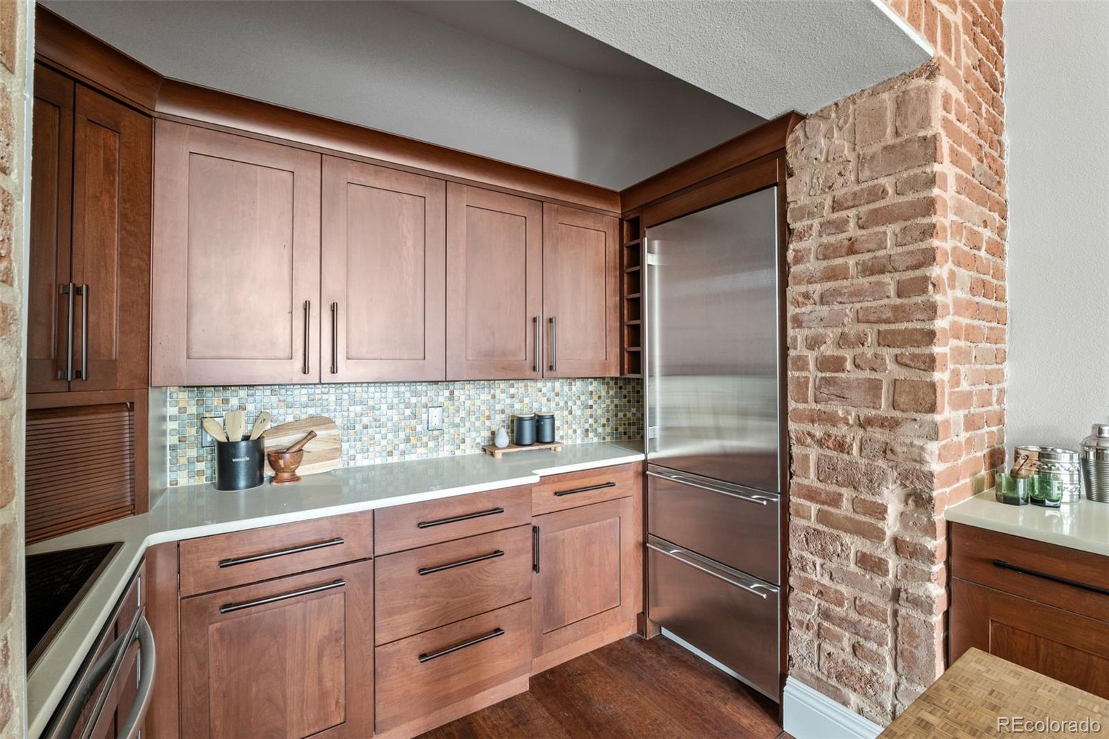 1140 Columbine Street Unit: 206