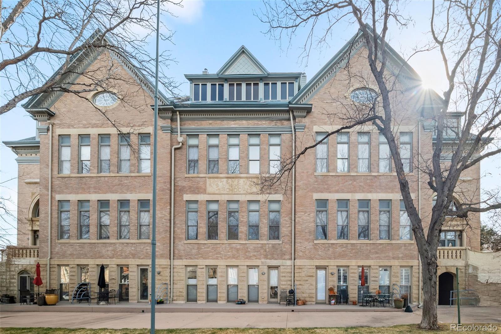 1140 Columbine Street Unit: 206