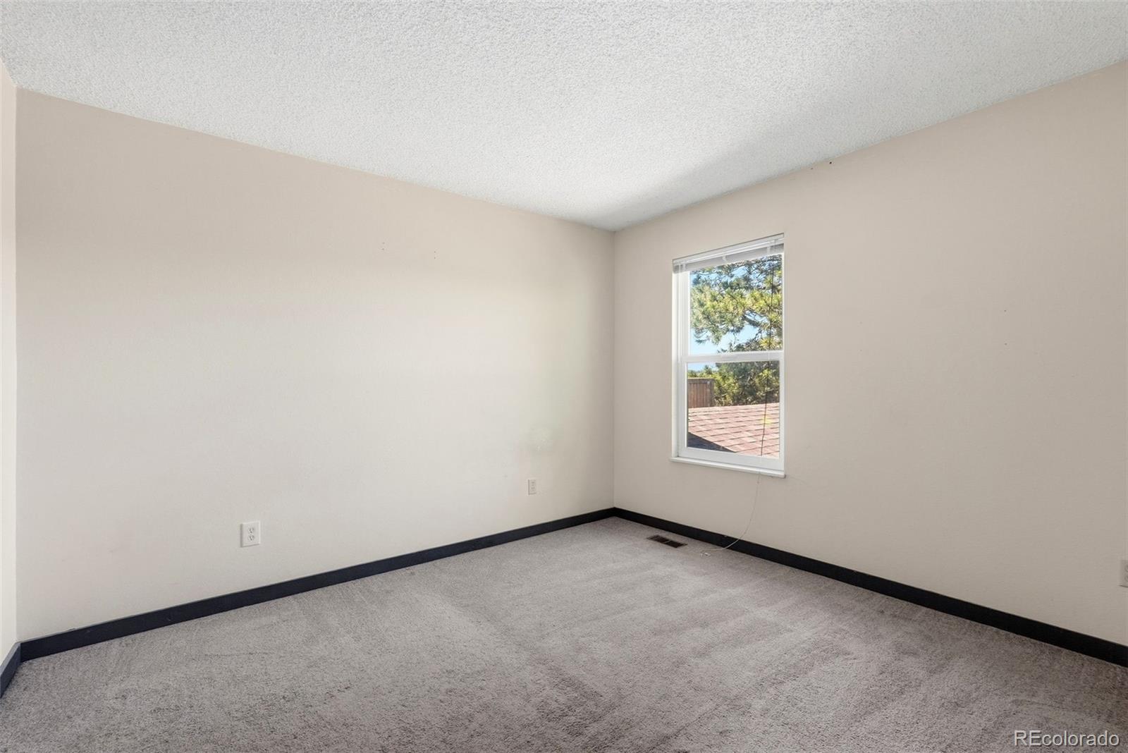 3040 Purgatory Drive
