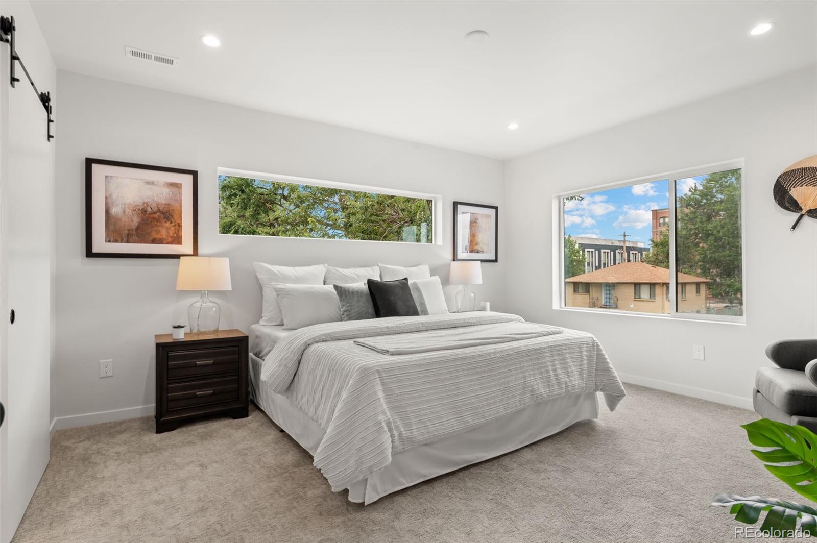 2122 S Cherokee Street