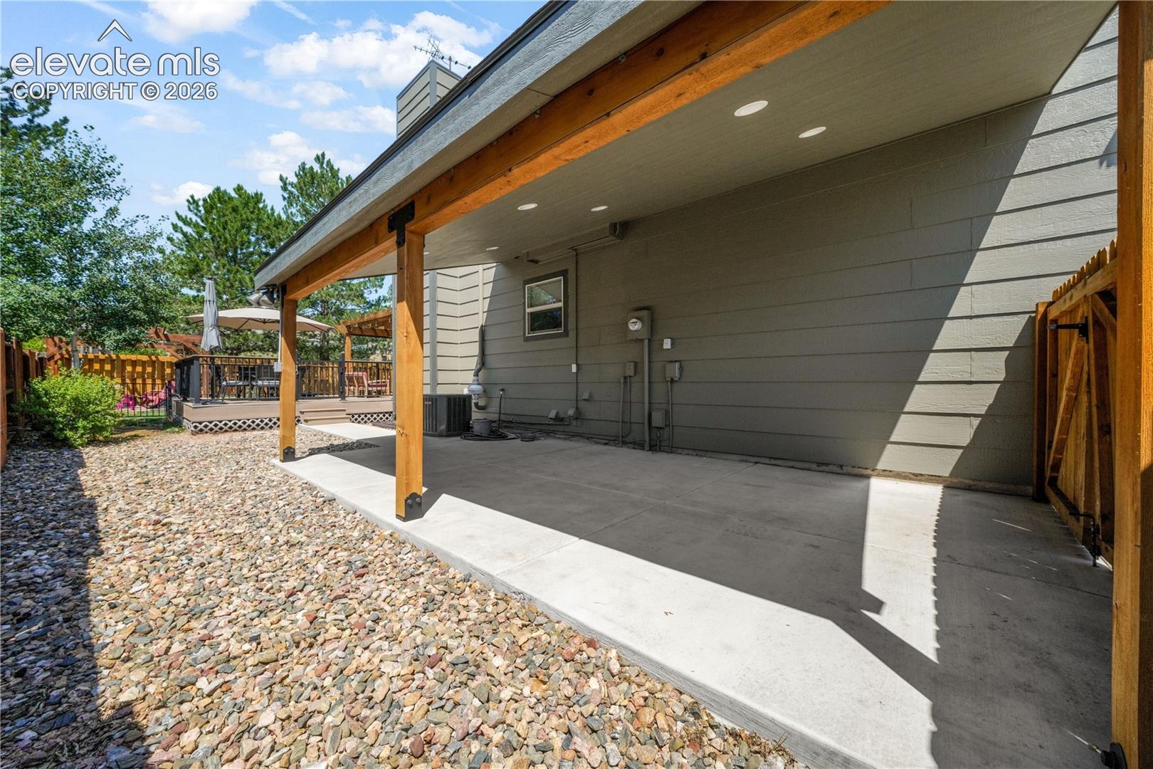 5580 Flag Way