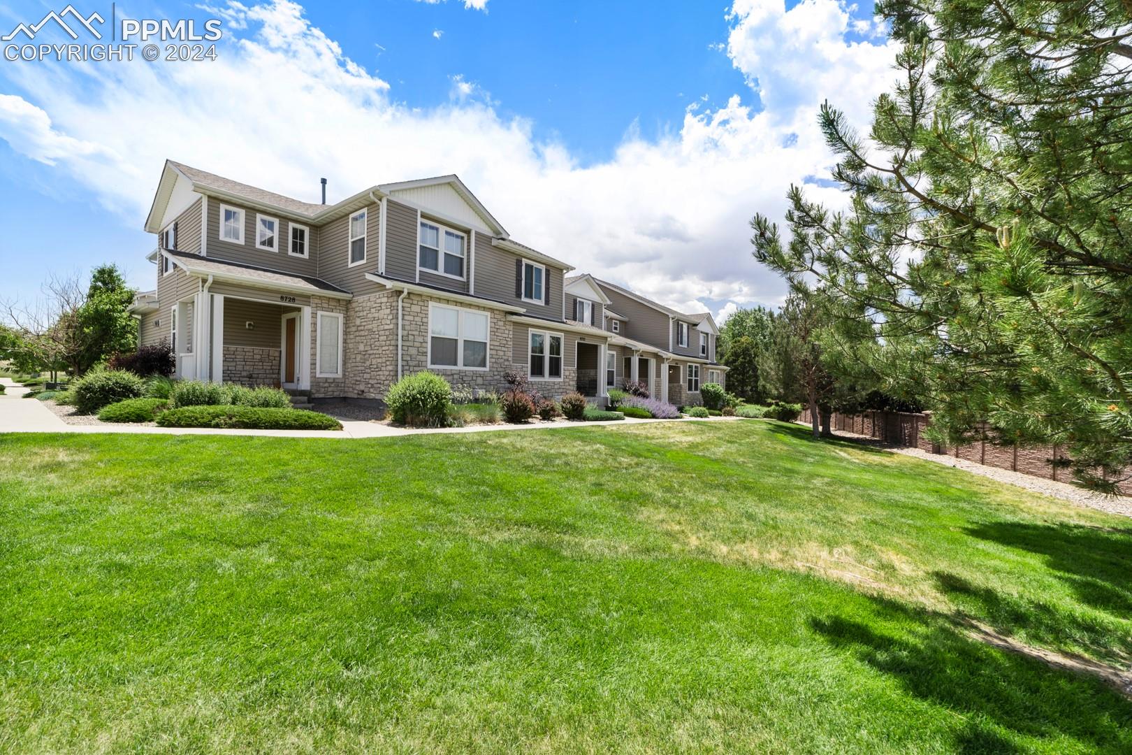 8710 Bamboo Grove