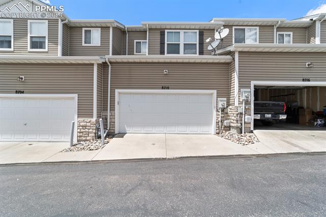 8710 Bamboo Grove