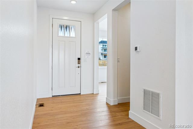 9322 Quaker Street