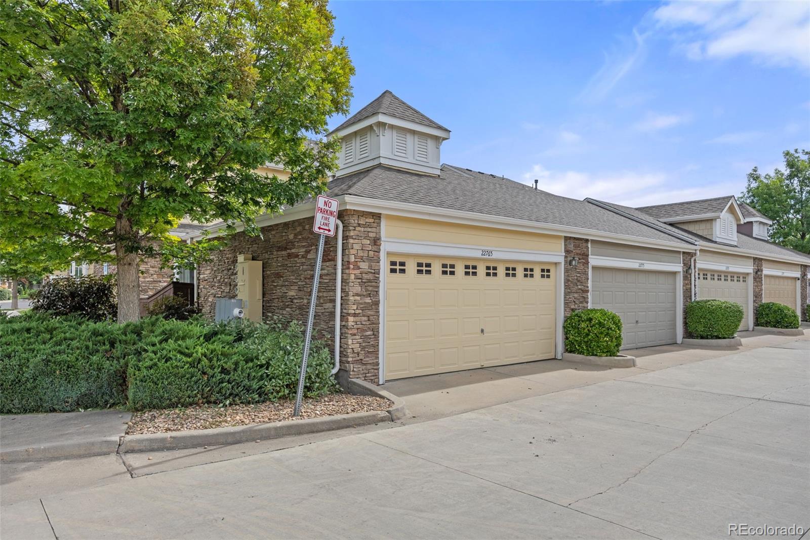 22765 E Ottawa Place