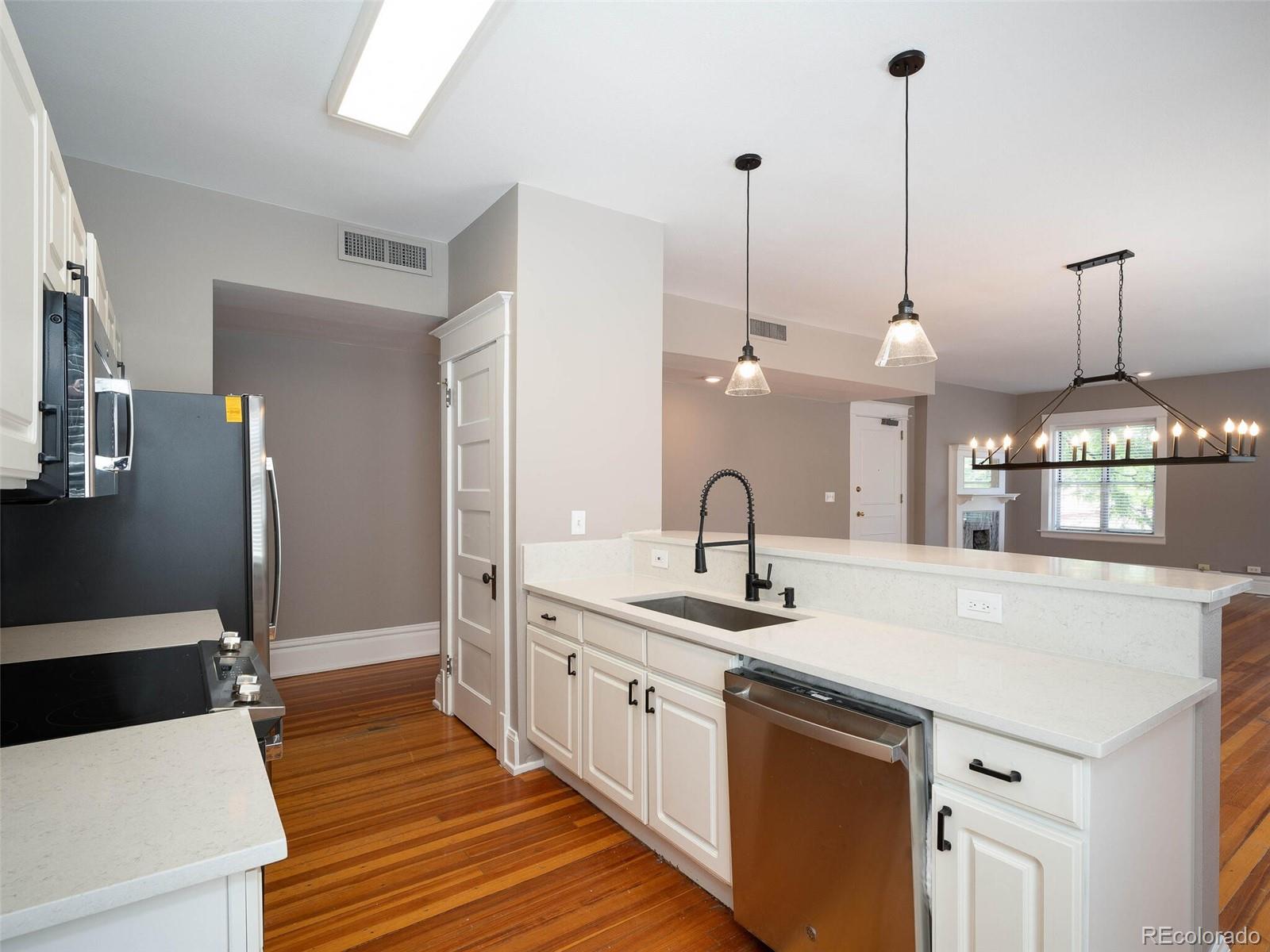 1210 E Colfax Avenue Unit: 308