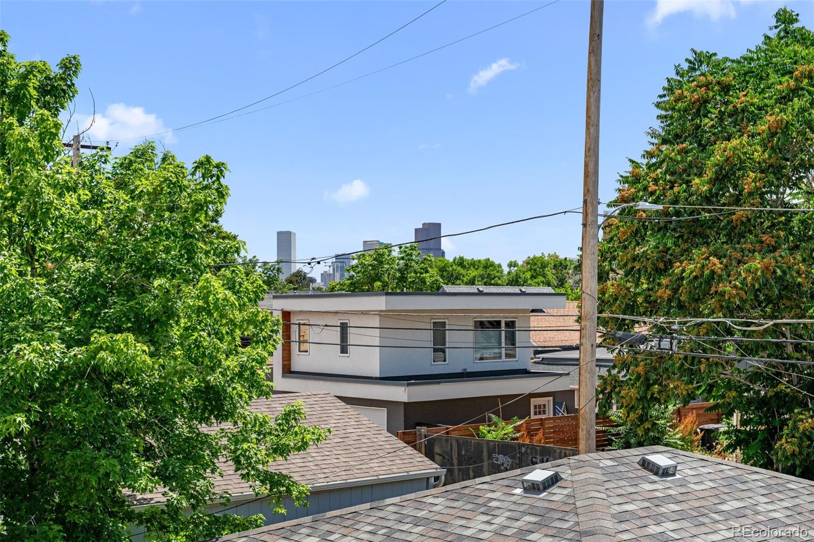 3435 N Humboldt Street