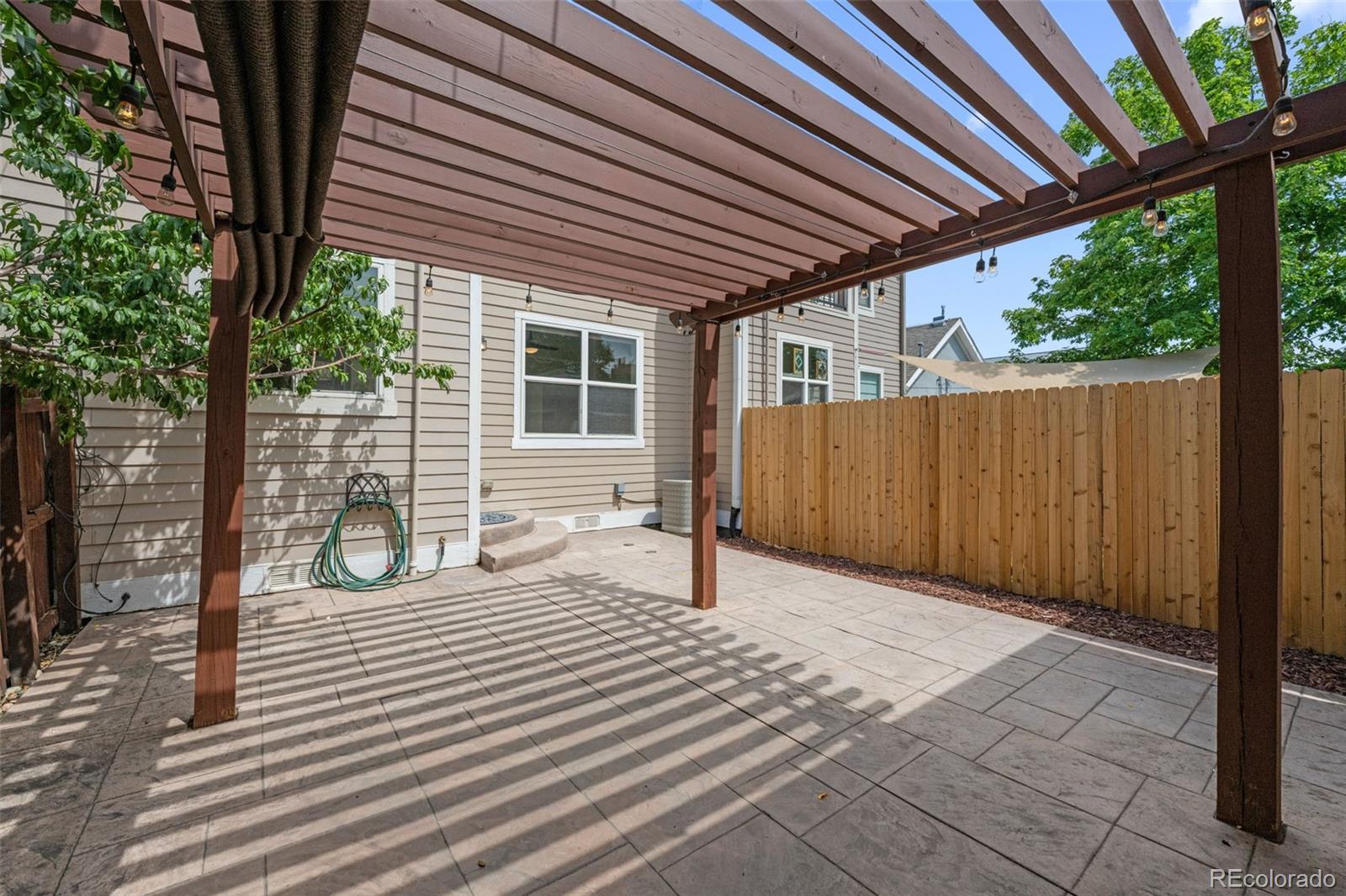 3435 N Humboldt Street