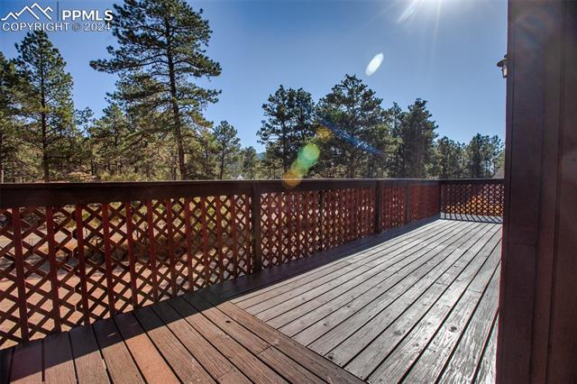 1080 Woodland Avenue