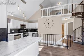 1080 Woodland Avenue