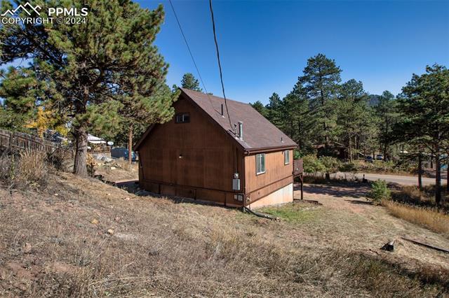 1080 Woodland Avenue