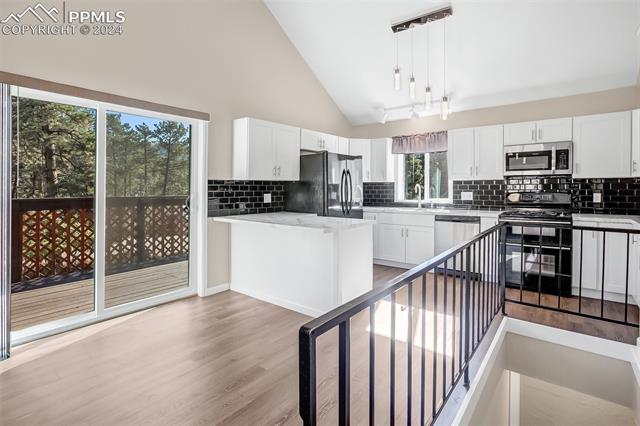 1080 Woodland Avenue