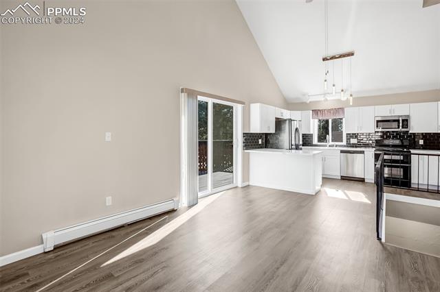 1080 Woodland Avenue