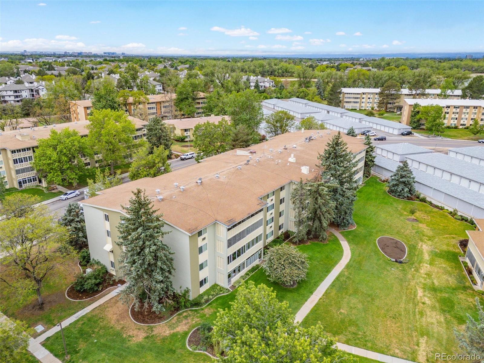 750 S Alton Way Unit: 4C