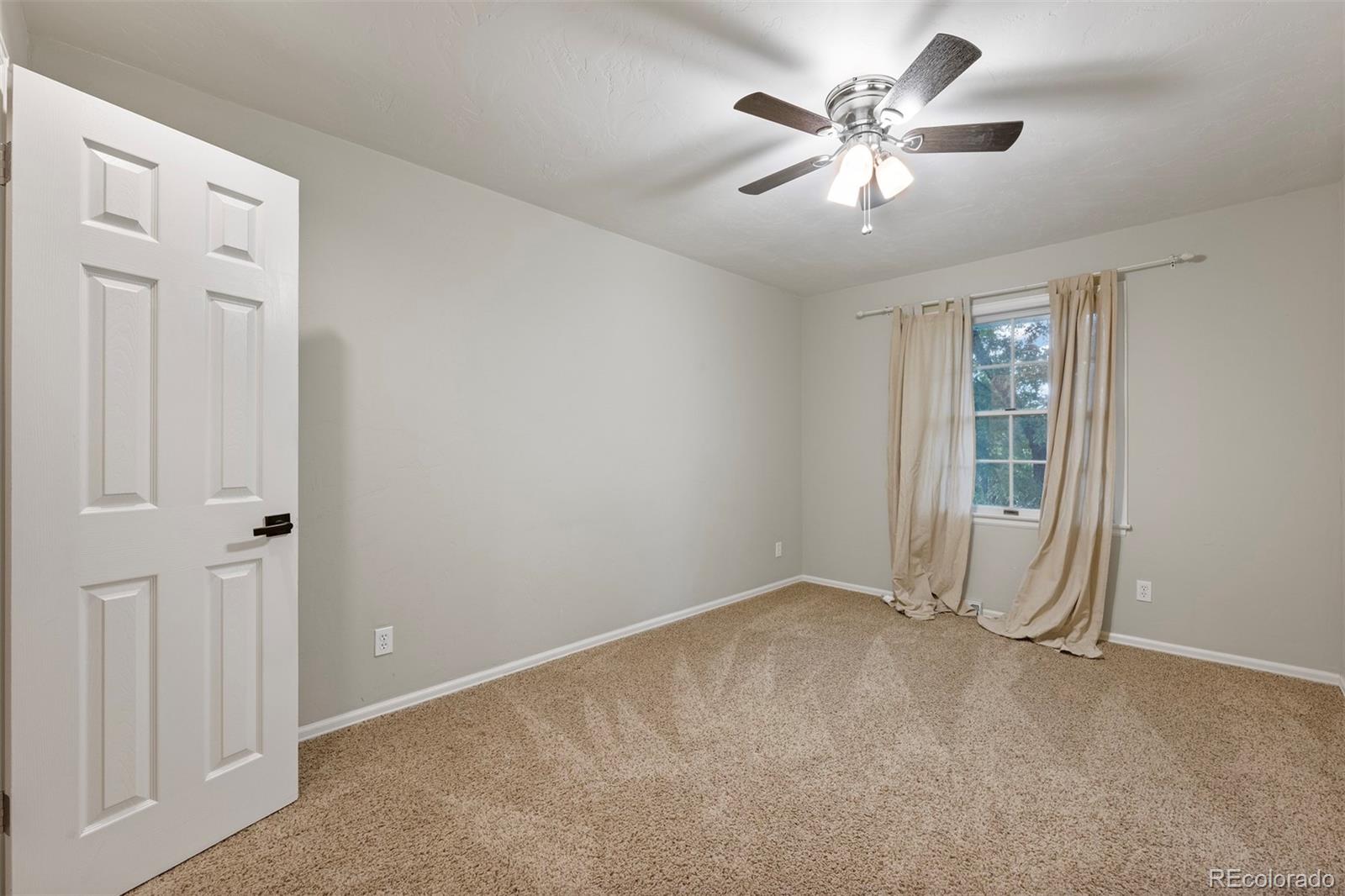 1217 S Carson Way