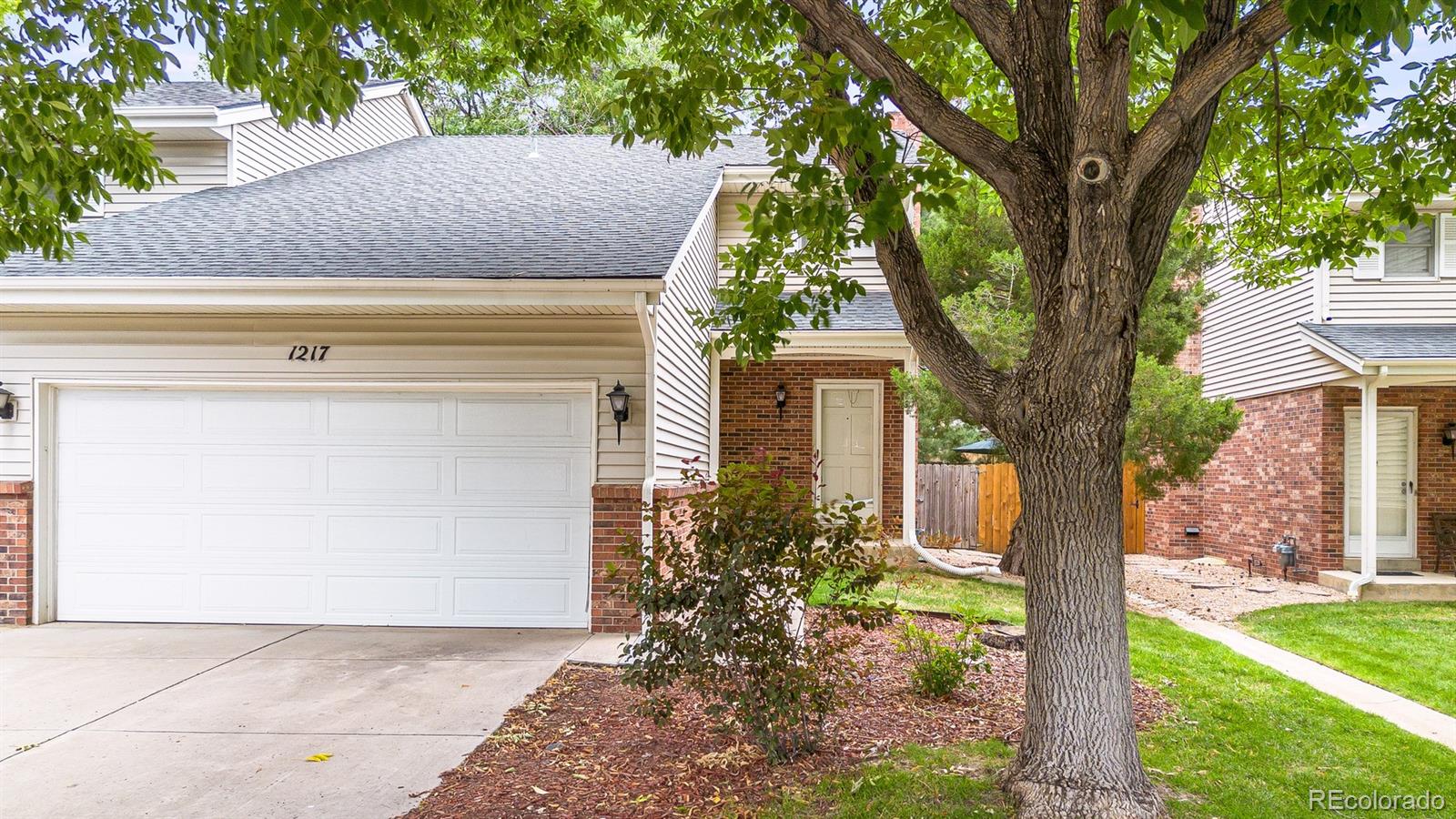 1217 S Carson Way