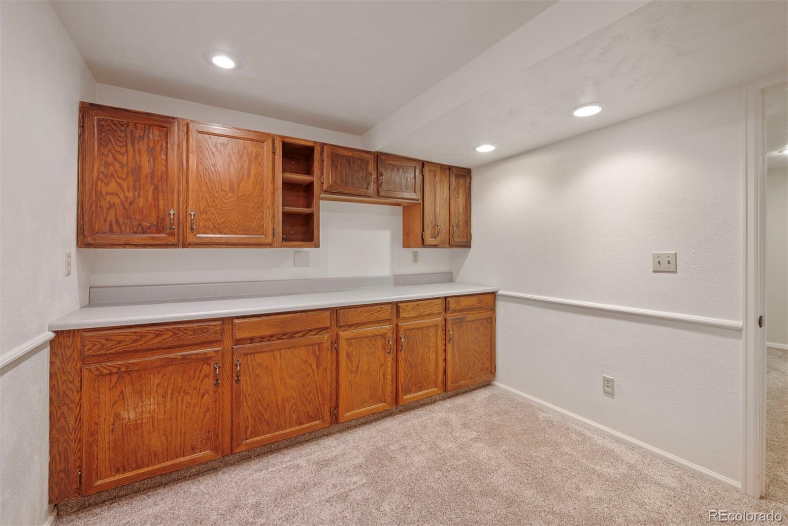 1217 S Carson Way