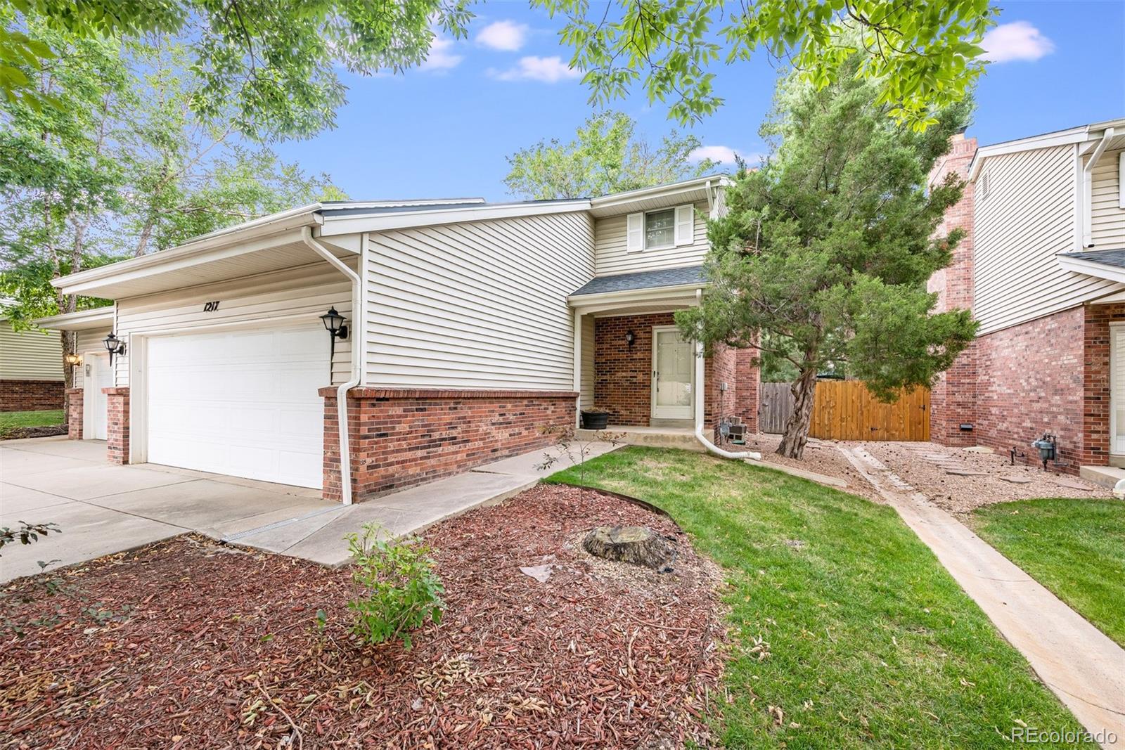 1217 S Carson Way