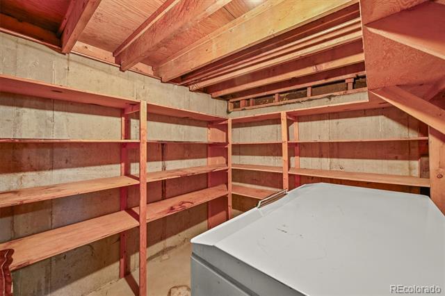 4374 Canyon Lane