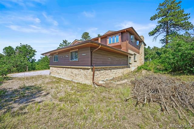 4374 Canyon Lane