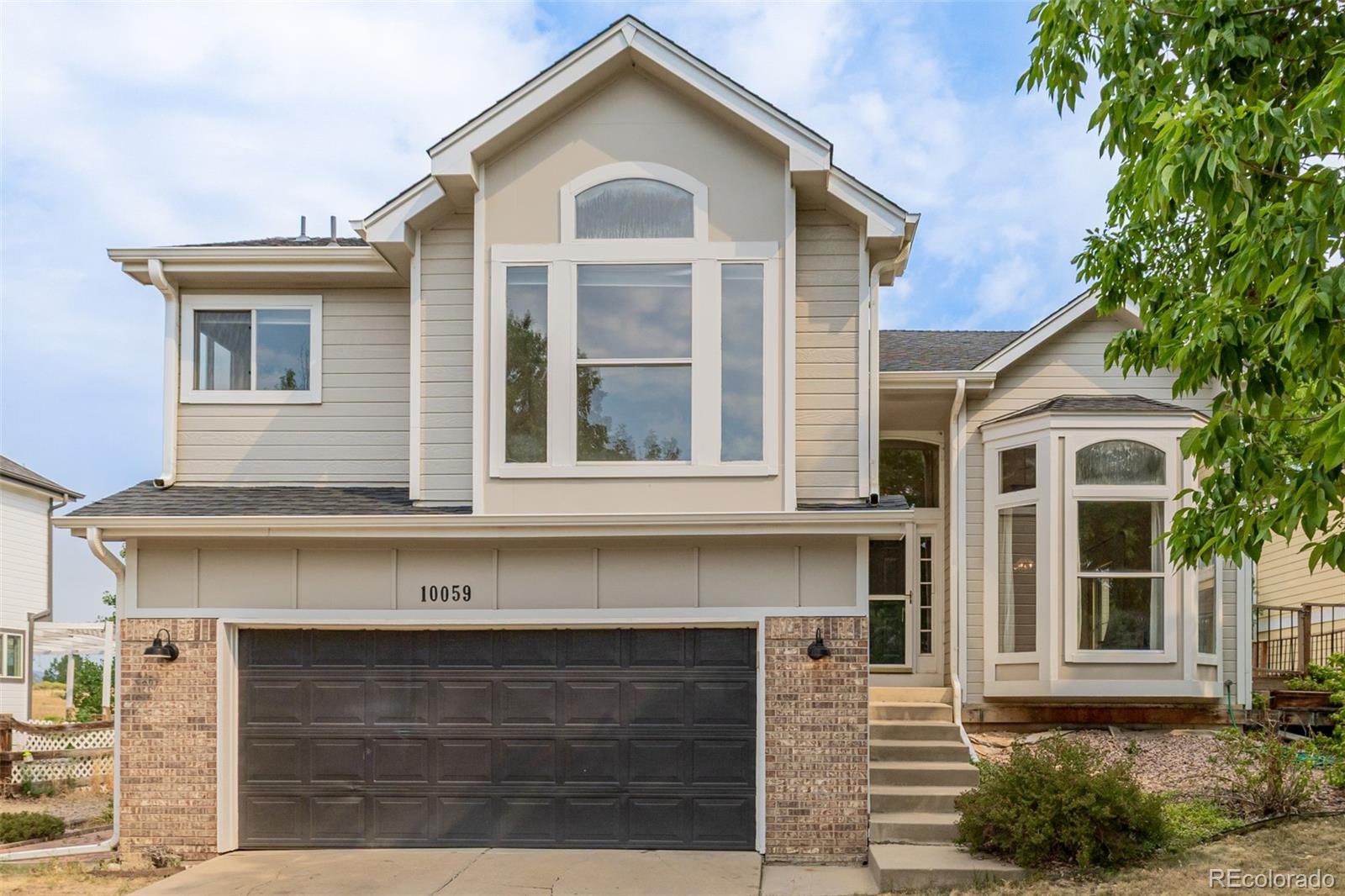 10059 Silvercliff Lane