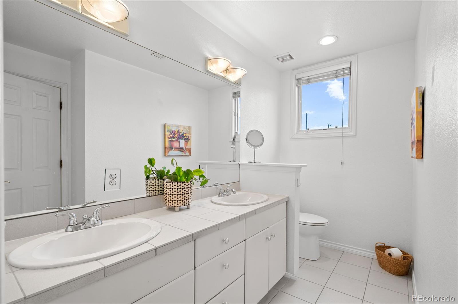 3650 E Ellsworth Avenue