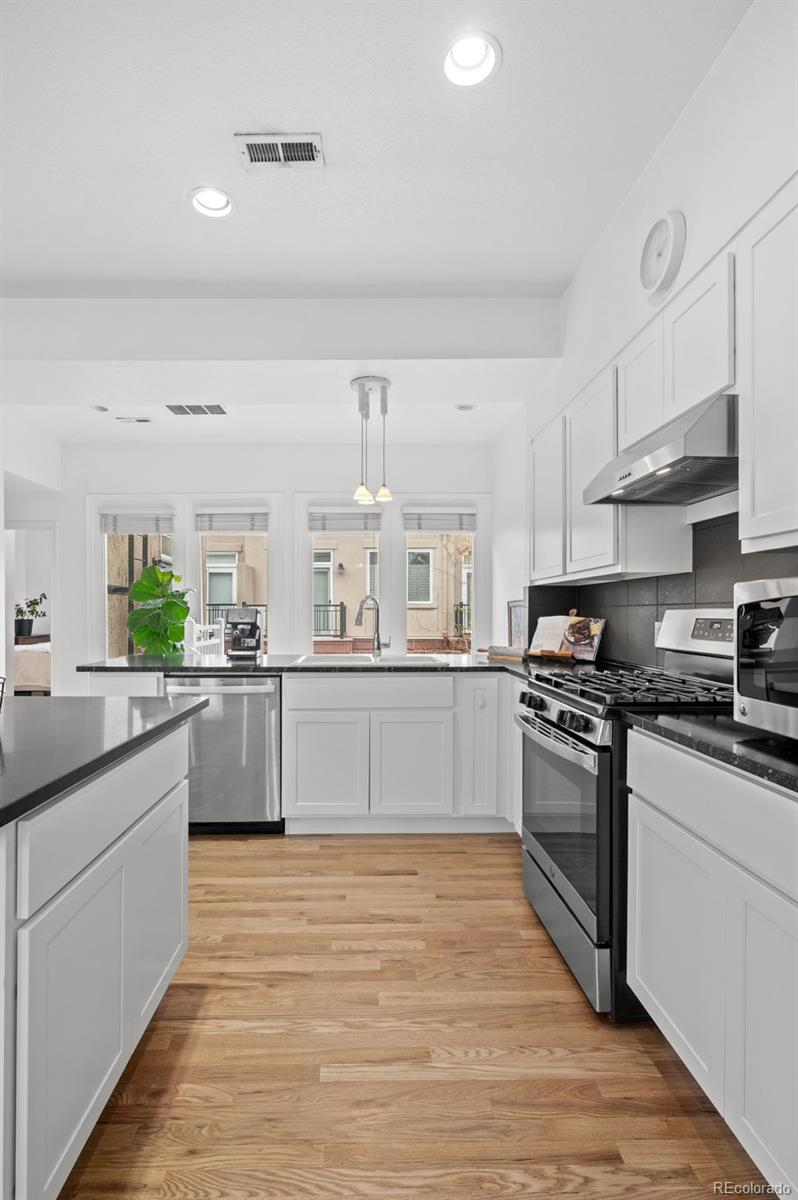 3650 E Ellsworth Avenue