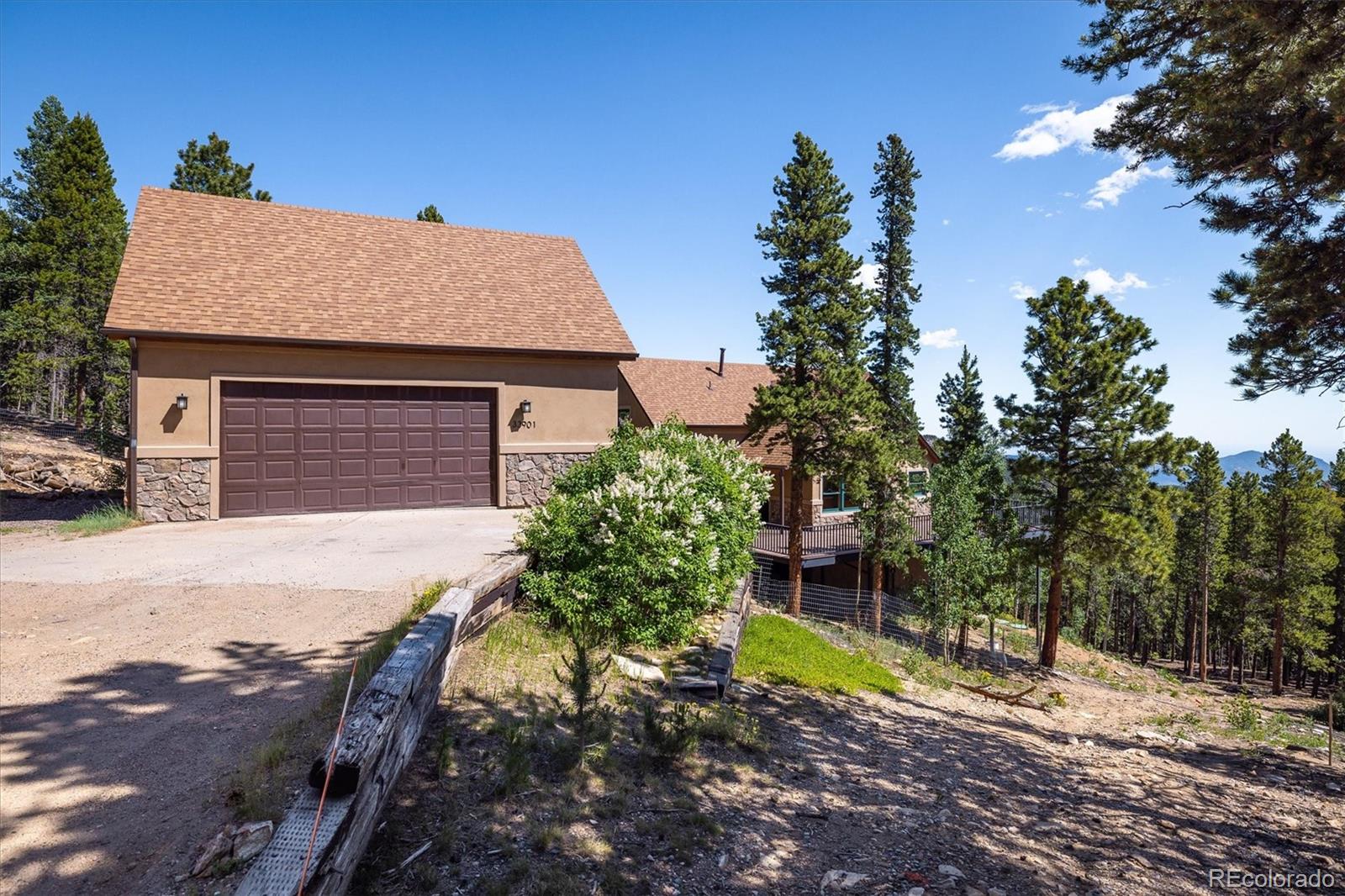 33901 Skyline Drive