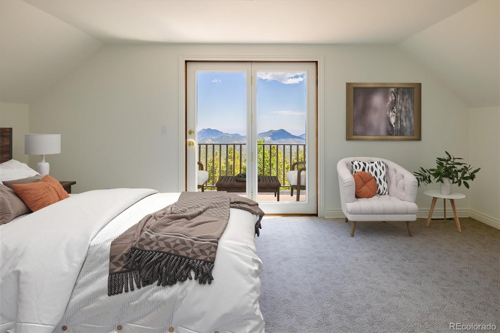 33901 Skyline Drive