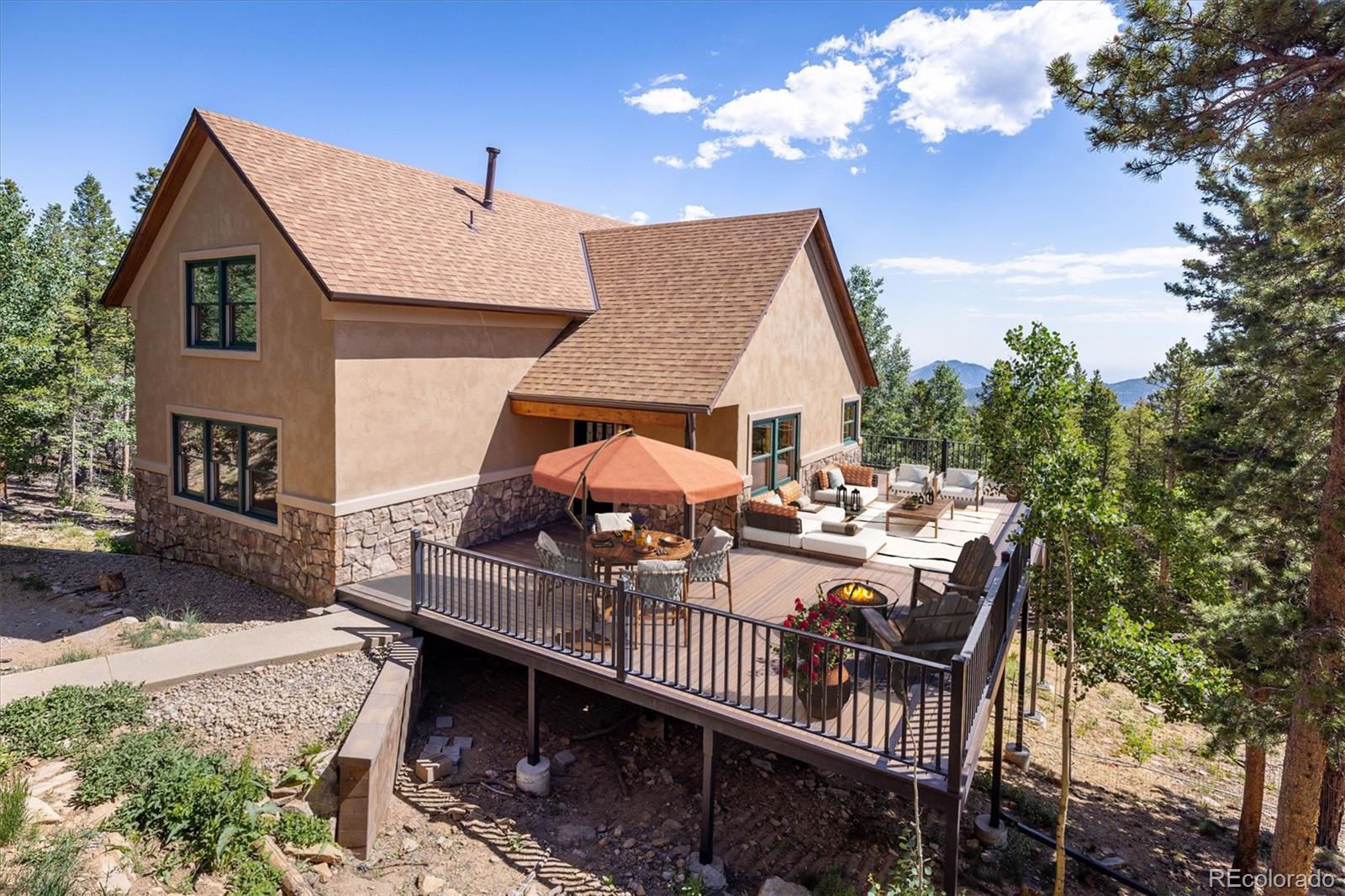 33901 Skyline Drive