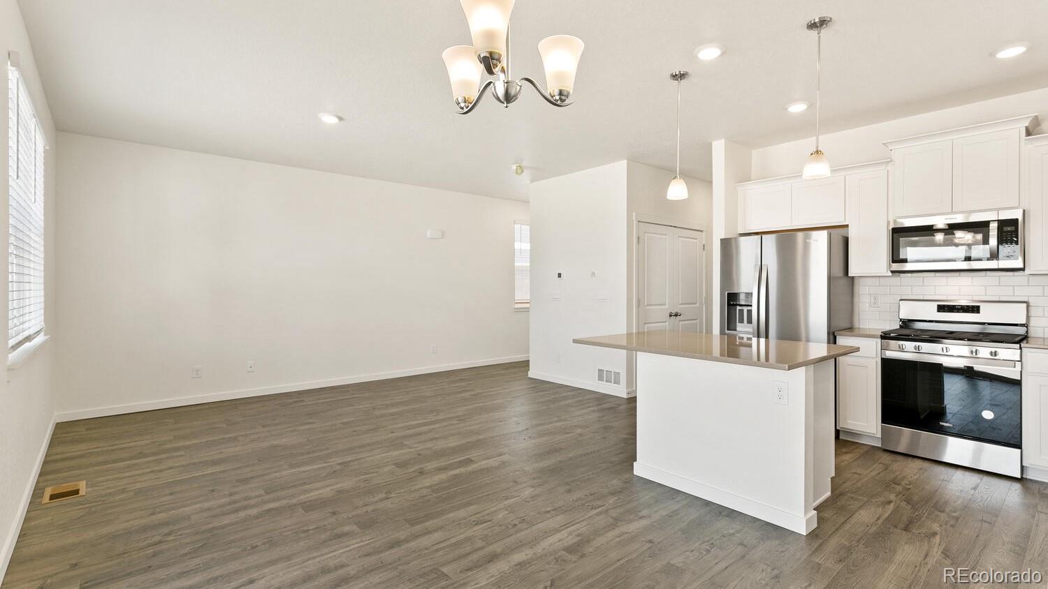 6121 Alpine Ridge Drive