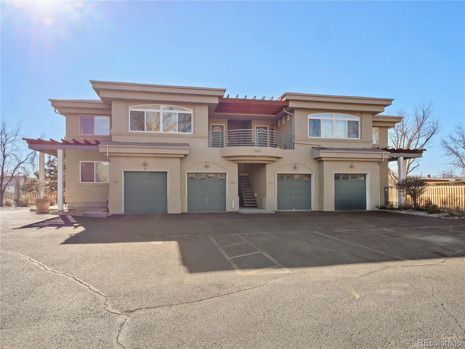 5359 Balsam Street Unit: 201