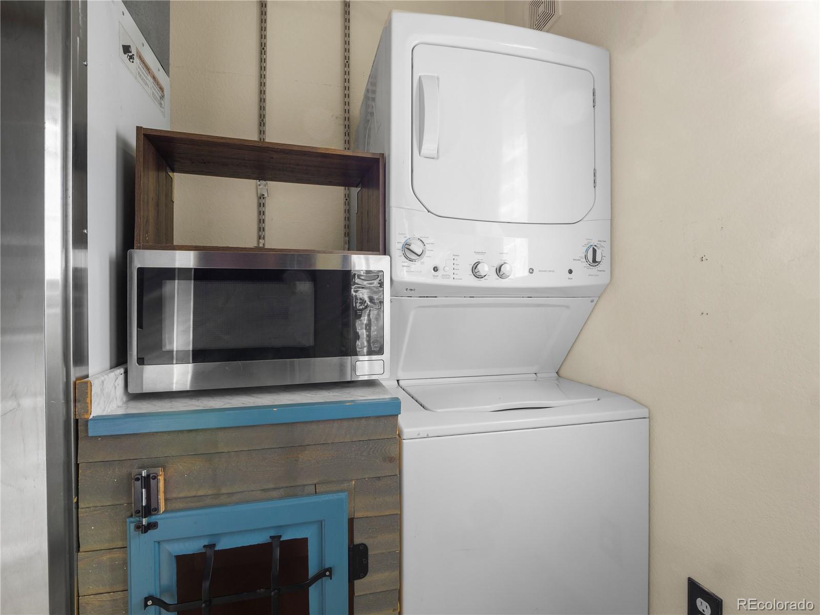 5359 Balsam Street Unit: 201